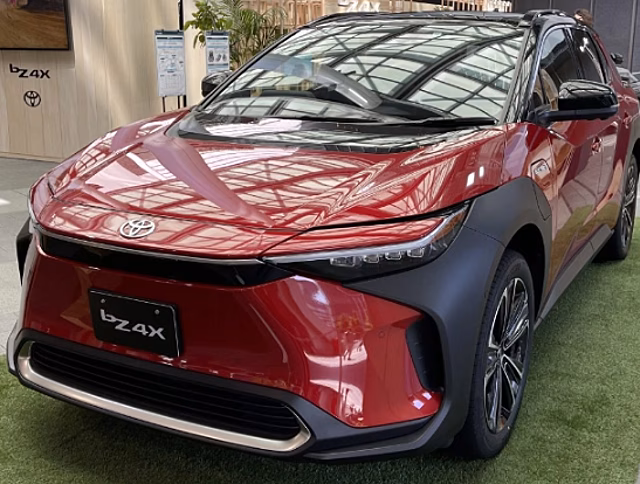Исполнительный директор Toyota Australia: технология электромобилей еще не созрела