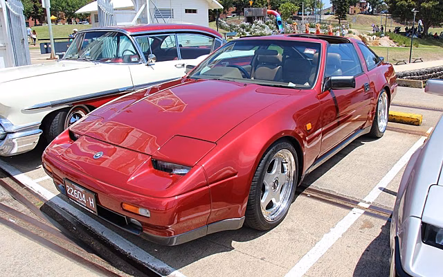 А когда-то был «орлом»: смотрите, во что превратился крутой Nissan 300ZX