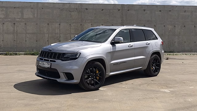Совсем дикий! Тест-драйв "заряженного" Jeep Grand Cherokee Trackhawk (+видео)