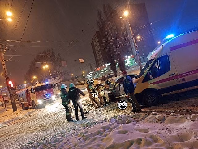 Три человека пострадали в ДТП на ул. Луначарского в Пензе