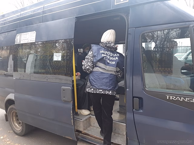 В Пензе перевозчики продолжают нарушать масочный режим