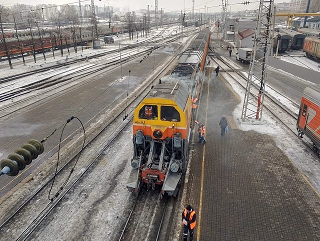 В Кировской области подготовлена 21 снегоуборочная техника для расчистки железнодорожных путей