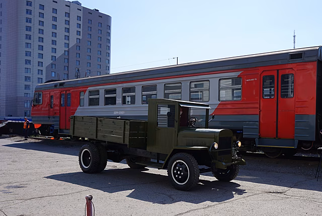 В Астрахани был восстановлен раритетный грузовик военных времён
