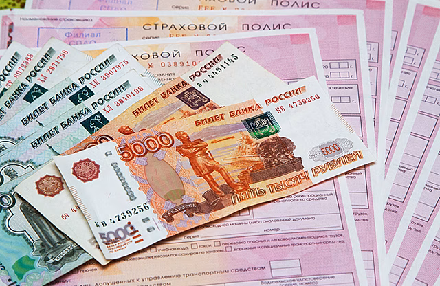 Ценник за полис ОСАГО для такси вырос в семь раз — правда ли это?