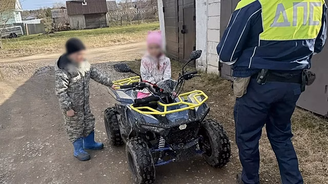 Папин подарок 9-летнему мальчику заинтересовал костромских полицейских
