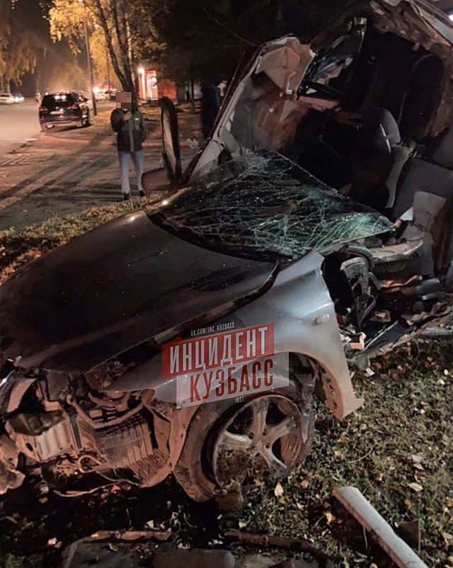 Соцсети: два человека попали в больницу из-за серьезного ДТП на кемеровском проспекте