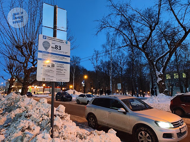 В новогодние праздники жители Ижевска смогут не платить за пользование платными парковками