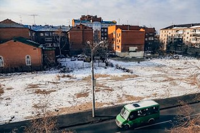 Тюменцы могут поделиться идеями для сквера памяти Владислава Крапивина