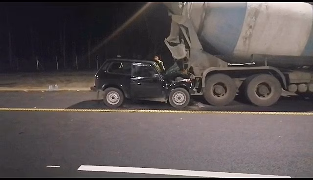 Четыре человека получили ранения в столкновении «Лады» и Volvo в Ардатовском районе