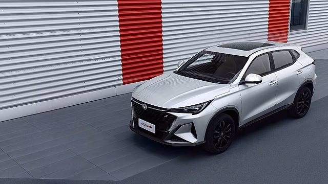 Changan раскрыл подробности о комплектациях нового кроссовера