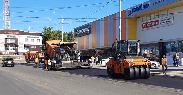 Комплексный ремонт центральных улиц продолжается в Волоколамске