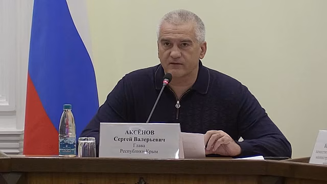 Бензин и дизельное топливо подешевеют в Крыму с середины октября
