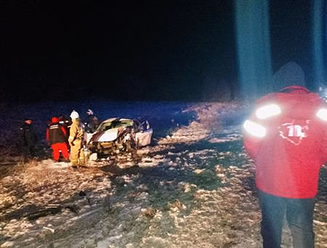 Два человека погибли и семеро пострадали на трассе в Самарской области