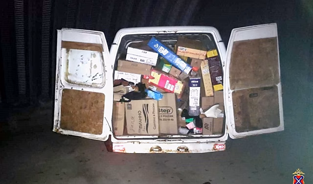 В Волгограде двое подростков за ночь угнали «Газель» с товаром и иномарку