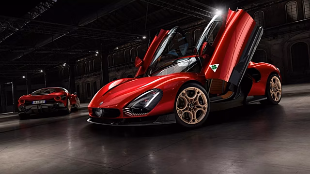 Флагманский суперкар Alfa Romeo 33 Stradale произведут в количестве всего 33 экземпляров