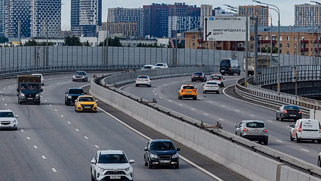 Московских водителей предупредили о подорожании проезда по МСД