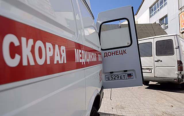 ТАСС: в ДНР в ДТП с микроавтобусом погибли пять человек