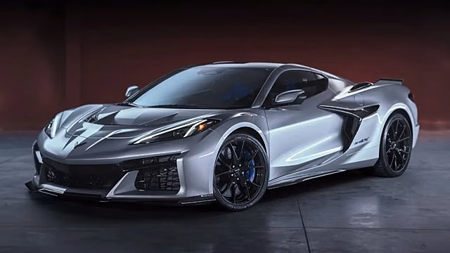 Почему Corvette оказался дешевле Porsche