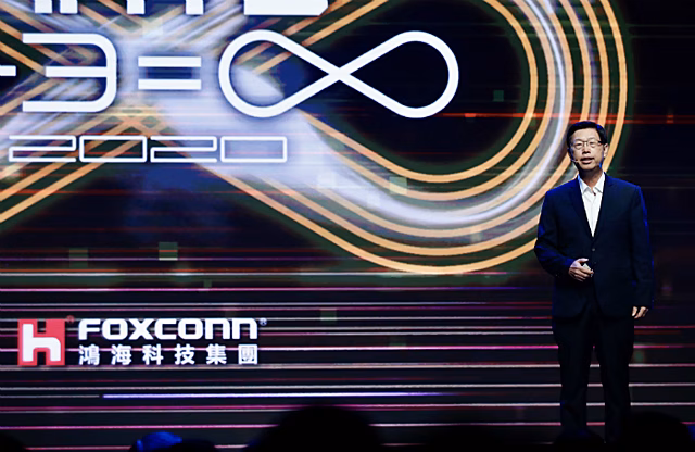 Стать «Андроидом» для электромобилей. Foxconn займется электрокарами
