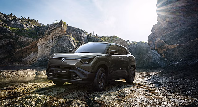 Suzuki представила свой первый электромобиль на аккумуляторной батарее e VITARA