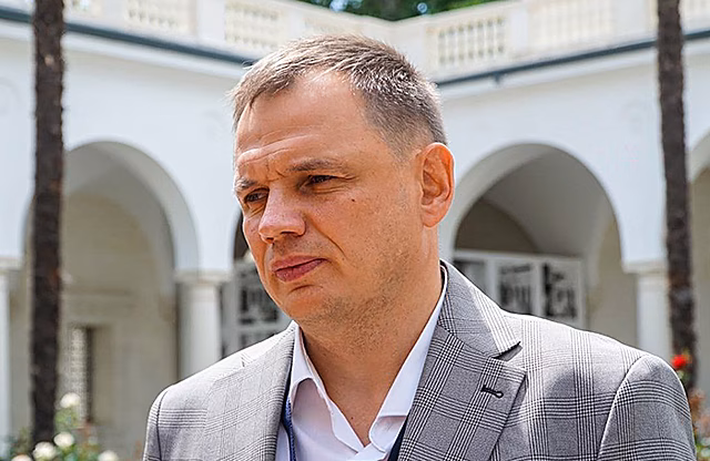 Замглавы херсонской администрации Кирилл Стремоусов попал в ДТП. Он погиб