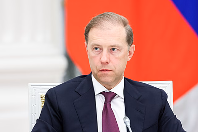 Мантуров заявил о безоговорочном лидерстве РФ в сегменте атомных ледоколов