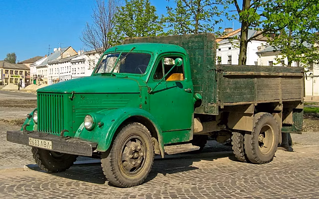«За рулем» рассказал о роли советского грузовика ГАЗ-51