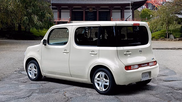 Nissan отзывает 48 тысяч Cube 2009-2010 годов