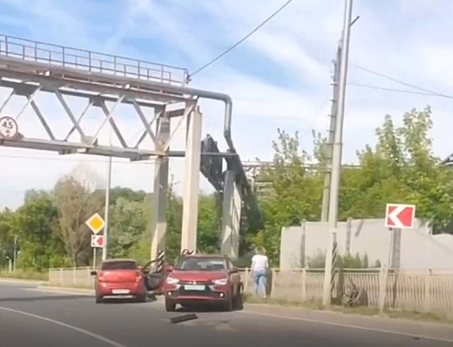 ДТП с двумя авто на Рпенской магистрали