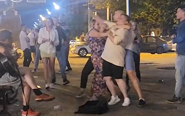 На улице Почтовой в Рязани произошла потасовка между девушками
