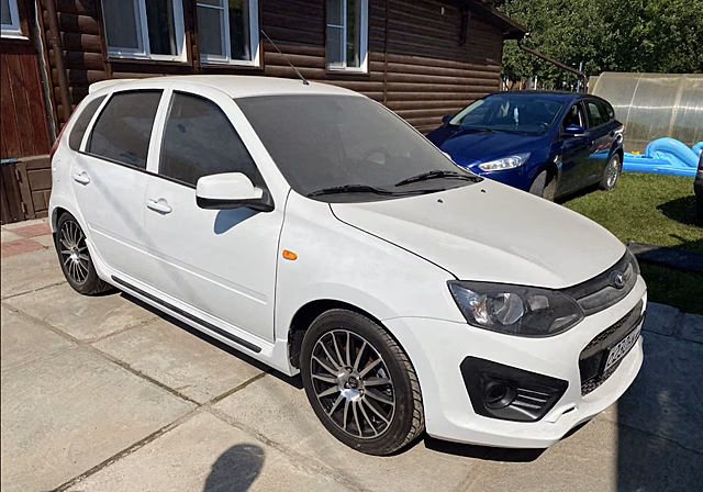 10-летнюю Lada Kalina Sport без пробега продают по цене новой спортивной «Гранты»