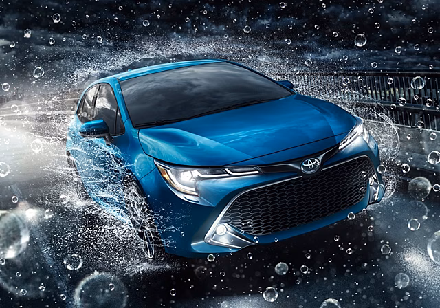 Новая Toyota Corolla получила вариатор со «стартовой передачей»