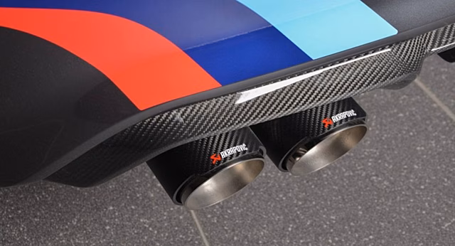 BMW показал тизер спорткара M LMDh