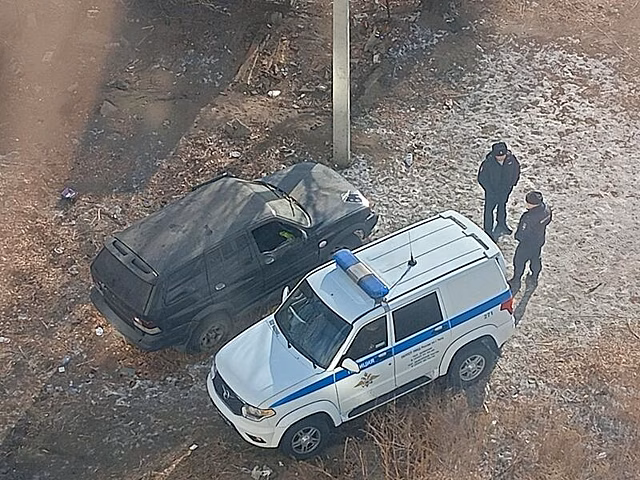 Дети разгромили автомобиль в Чите