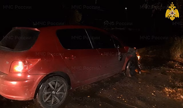 50-летний мужчина погиб под колесами легковушки