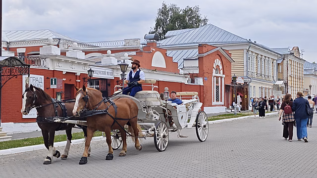 Коломна за день: автопутешествие из Москвы за калачами, пастилой и купеческим духом