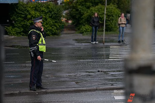 Владелец Porsche в Екатеринбурге погасил долги, испугавшись полиции