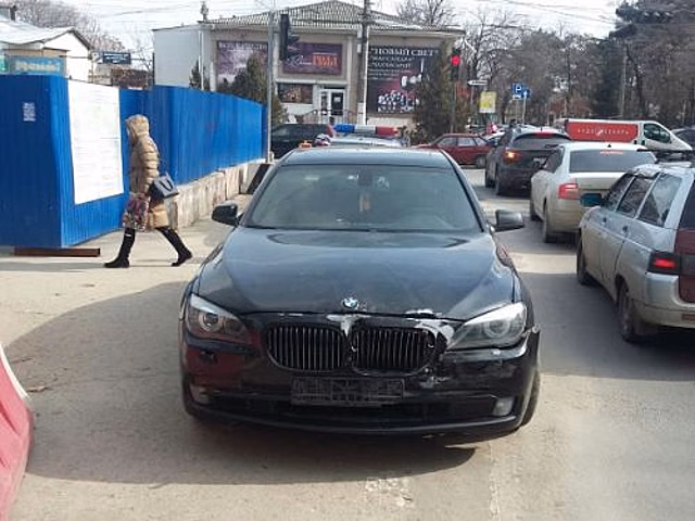 В Крыму проводится проверка по факту противоправных действий в отношении сотрудника полиции