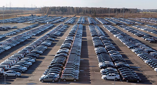 Авторынок Петербурга в январе вырос на 17%