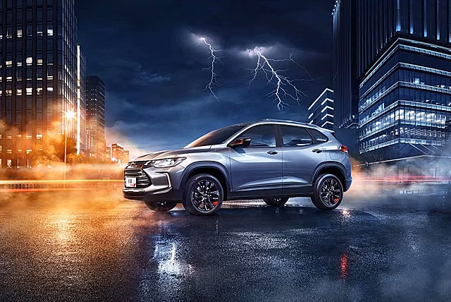 В России начались продажи кроссоверов Chevrolet Tracker от 1,65 млн рублей
