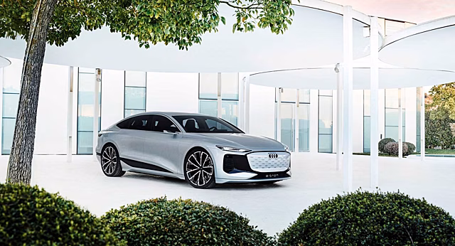 Представлен концепт Audi A6 E-Tron нового поколения
