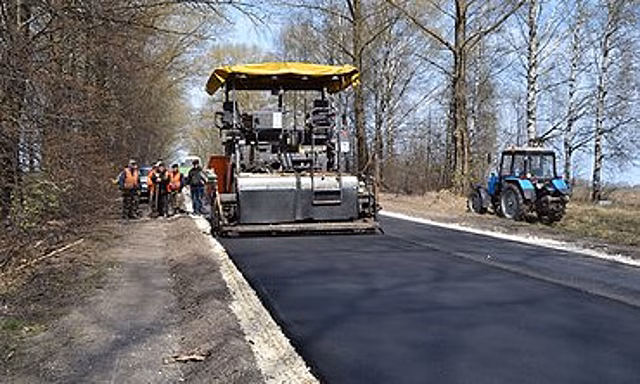 Почти 5 млрд рублей потратят в Брянской области на дороги