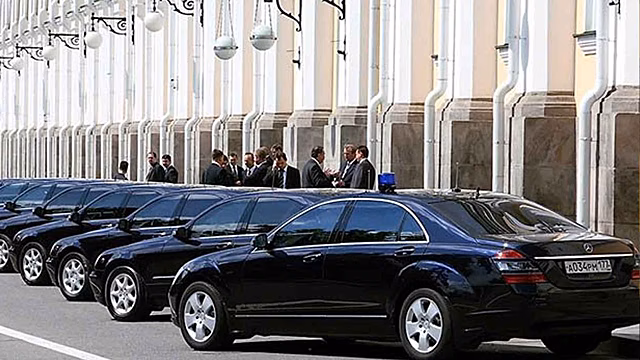 Около 20 водителей автопарка Управления делами президента подозревают на заражение COVID-19