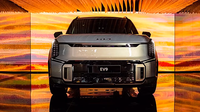 Владельцы Kia EV9 жалуются на быструю потерю батареи