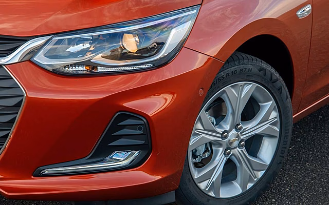 Хорошо оснащенный аналог Lada Vesta появился в России: что с ценой?