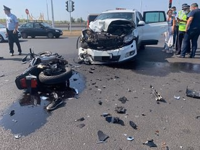 В Уфе мотоциклист разбился насмерть в аварии