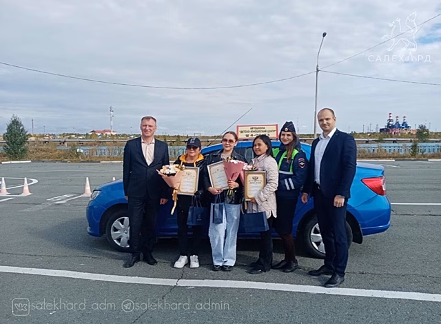 Ирина Хабалова представит Салехард на окружном конкурсе автомобилисток