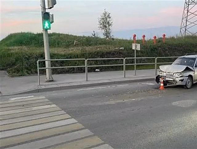В Самаре ВАЗ протаранил KIA, пострадали три ребенка