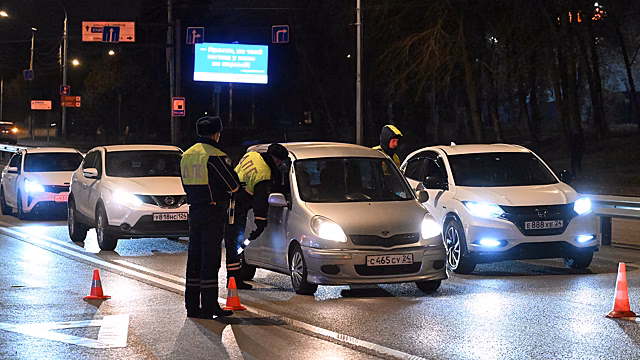 ГАИ проведёт тотальные проверки водителей в выходные 15-16 ноября