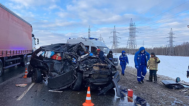Житель Ямала погиб в ДТП на трассе в Тюменской области. ФОТО